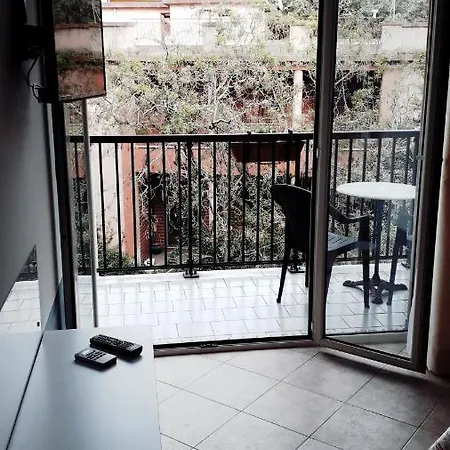 Vistamare Frühstückspension Villa San Giovanni