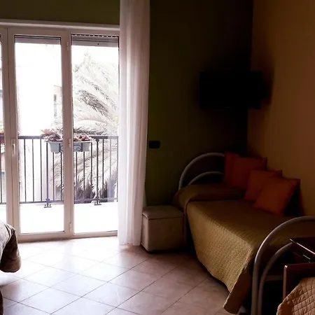 Vistamare Отель типа 