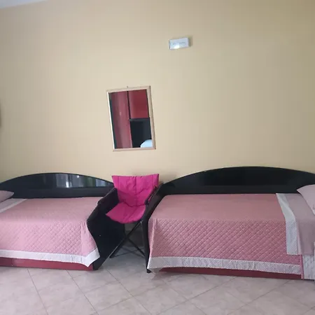 Frühstückspension Vistamare 3*