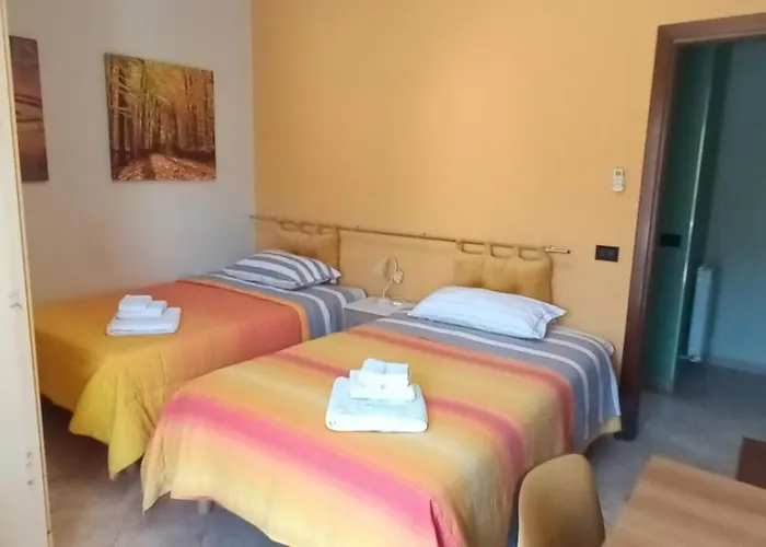 Vistamare לינה וארוחת בוקר וילה סן ג'ובאני